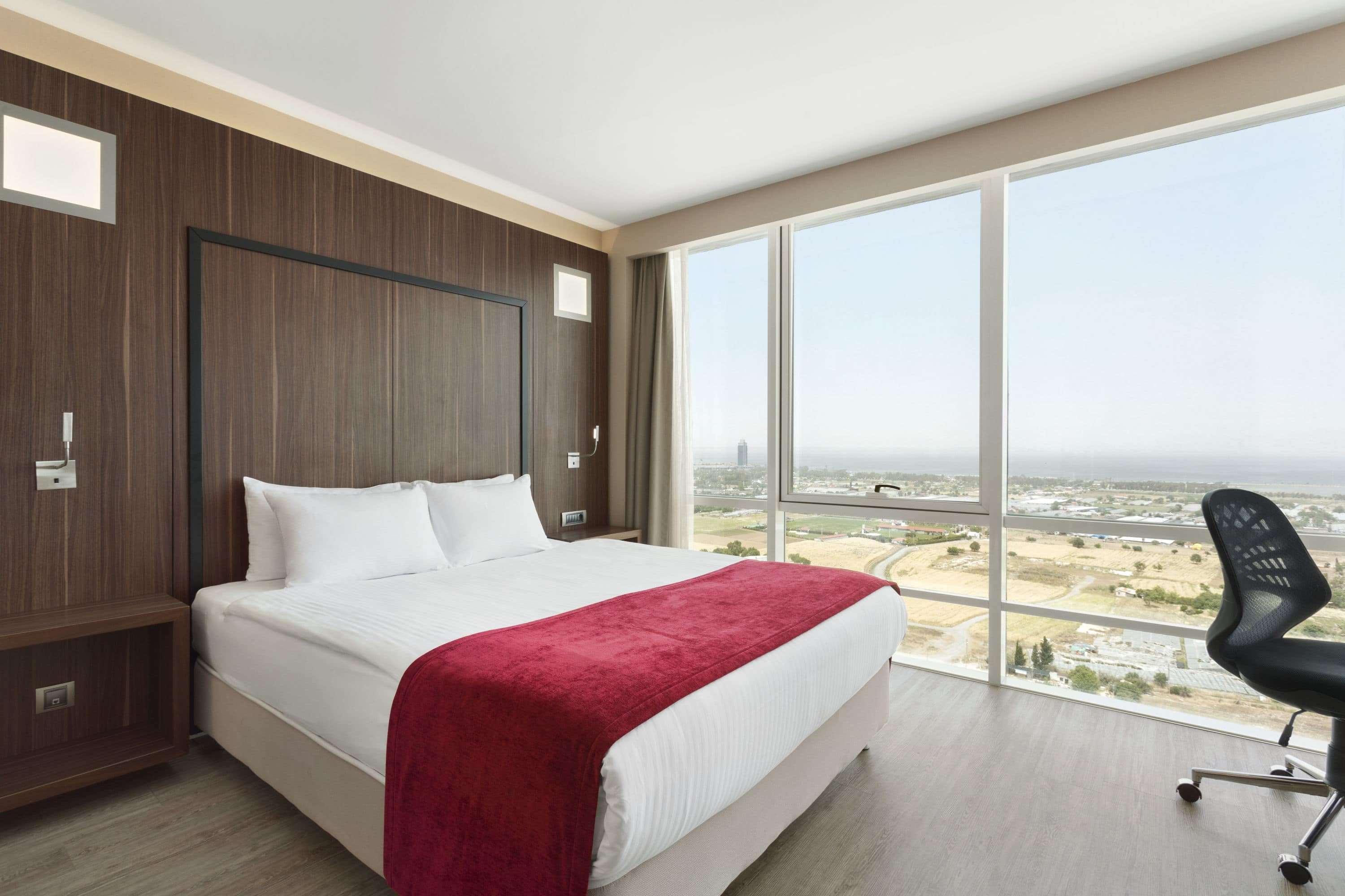 Ramada Encore By Wyndham Измир Екстериор снимка