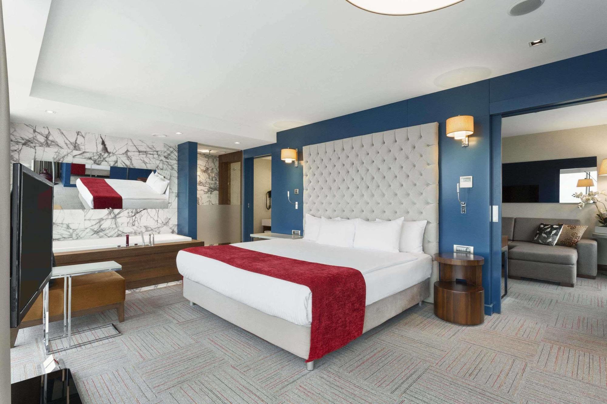 Ramada Encore By Wyndham Измир Екстериор снимка